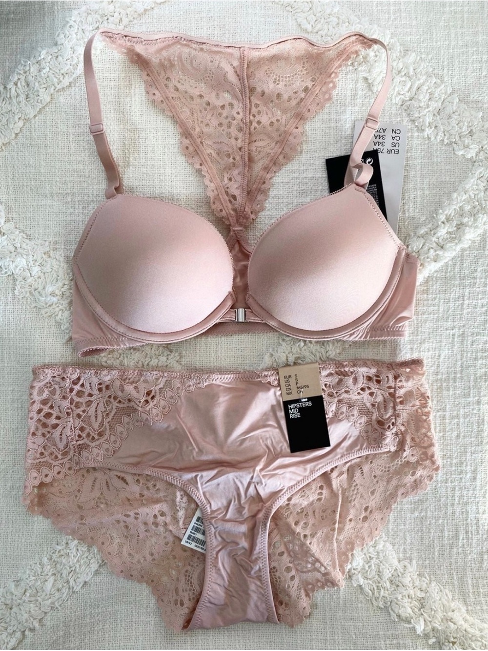 H&M Light Pink Lace Push-Up Bra & Lace Hipster Set